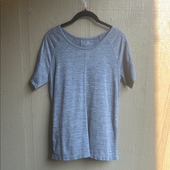 Athleta Heather Gray Short Sleeve Tee - Picture 2 of 5